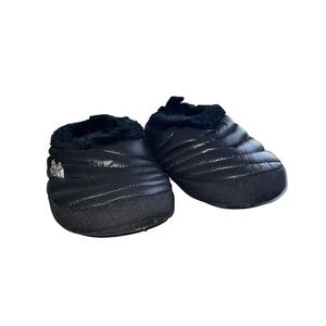 The North Face Women Slippers Size 6.5/7 XS